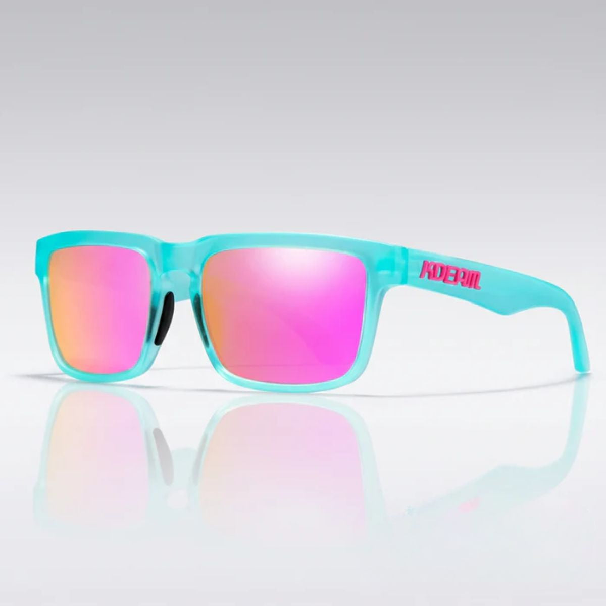 الجمعة أنا في حب